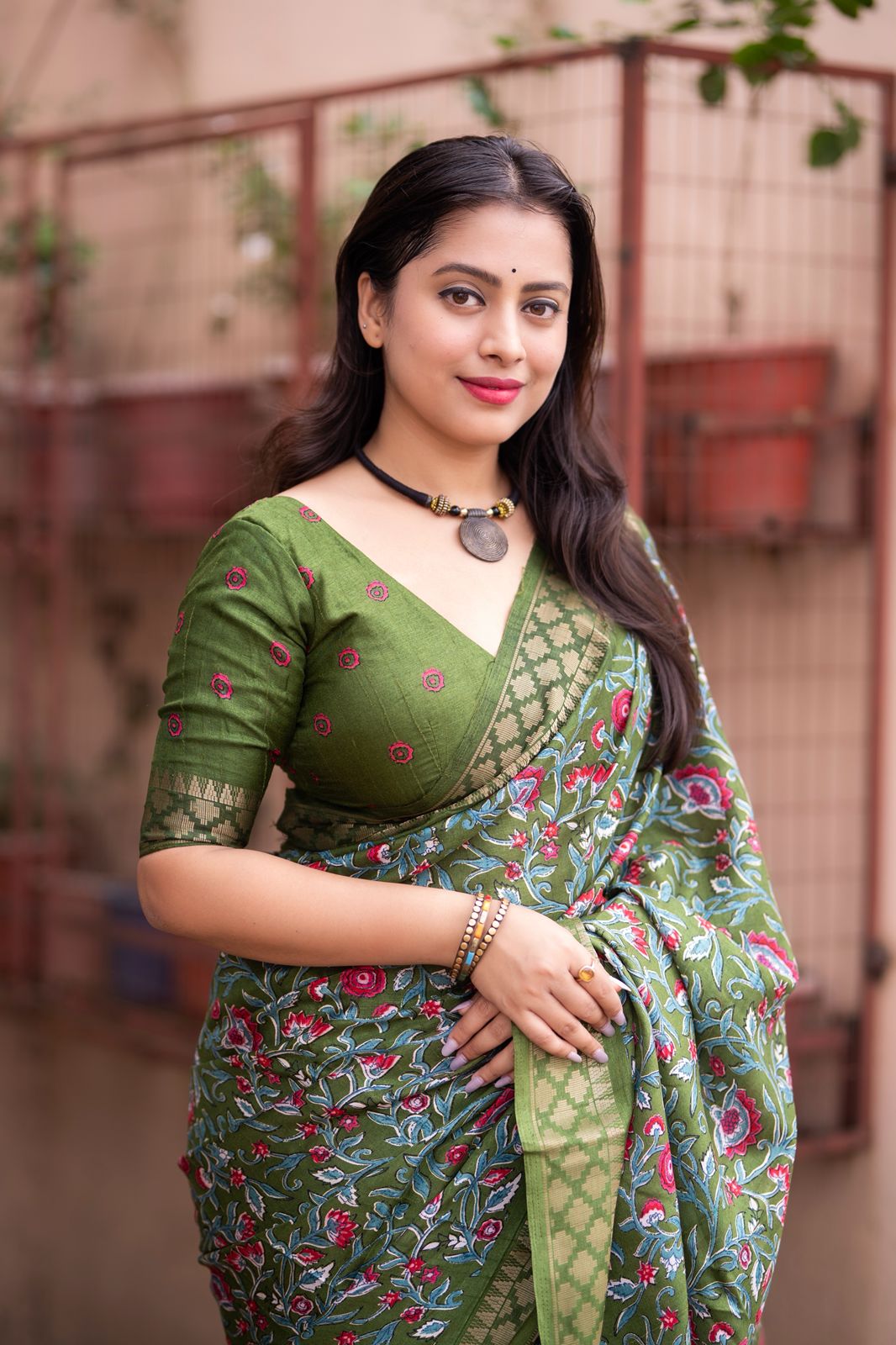 Olive Green Handloom Kalamkari Soft Silk Saree